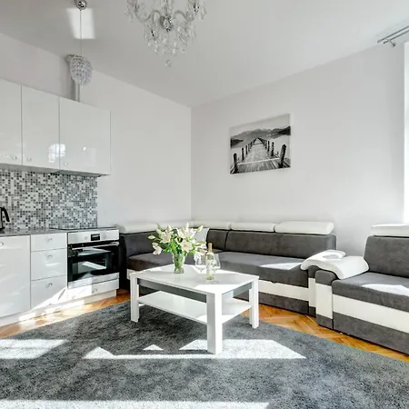 Platinum Chmielewskiego 소포트